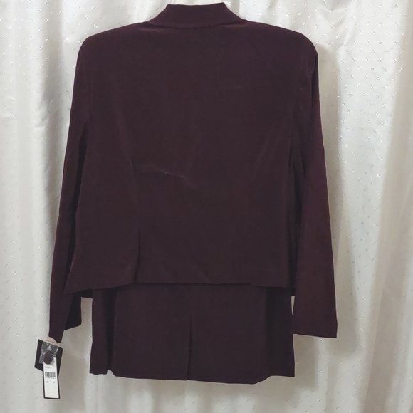 Women's Melissa Harper Suit, size 16P - Picture 3 of 7